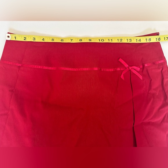 Y2K 90s INC International Concept Red Short Skirt with Bow Size 12 - Picture 4 of 5